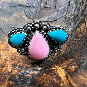 925 Sterling Silver Ring With Pink Conch & Kingman Turquoise Size 7